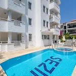Sezin Appart hôtel 3*